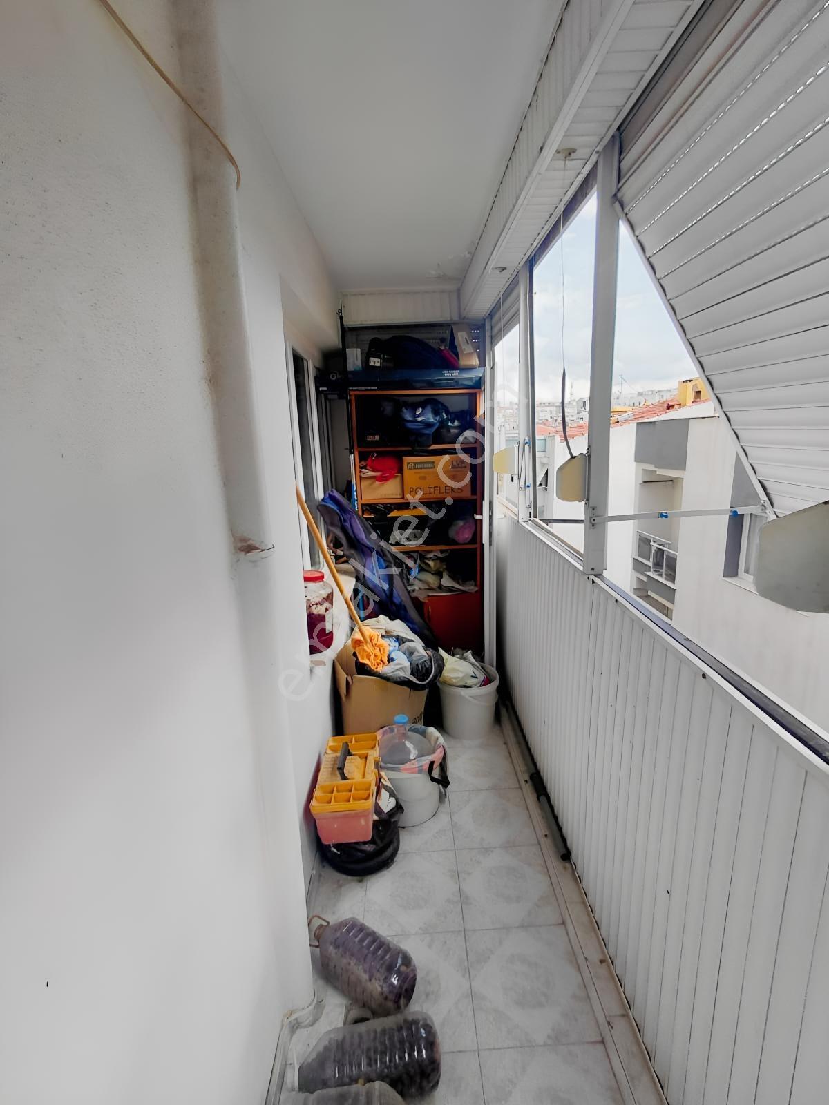 Uluönder Caddesi Arakat 4+1 Doğalgazlı Bakımlı Aydınlık Daire - Görsel 9