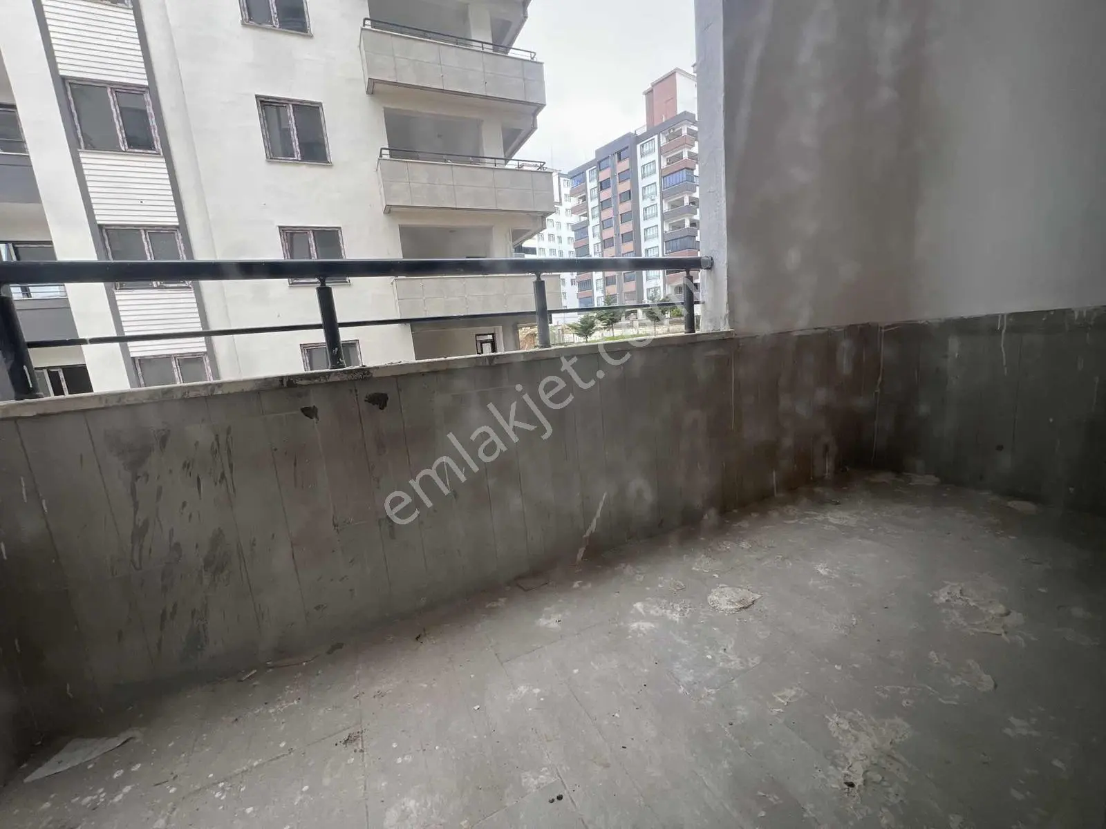 Konum'dan *kaçırılmayacak Fırsat.!!* 3,5+1 Sıfır İskanı Ödenmiş - Görsel 2