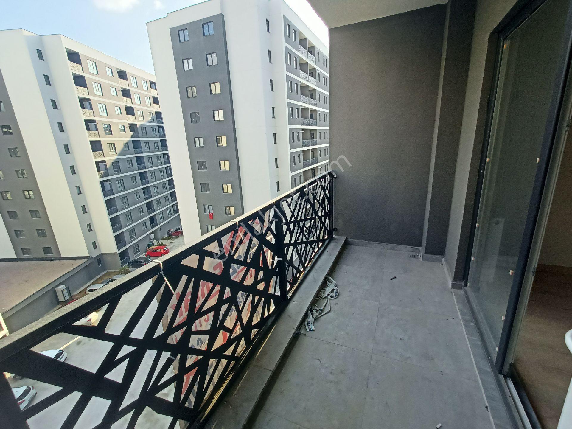 Kaçmaz Emlak Prestij Yeni Hayat Kiralık Sıfır 3+1 Köşe Daire - Görsel 25
