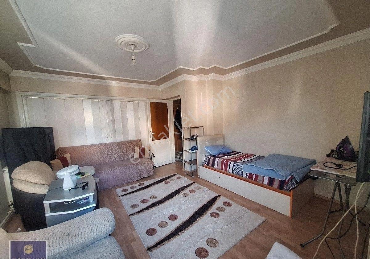 Kurtuluş Mahallesınde Çift Cephe Ayrı Mutfaklı 2+1 Satılık Daire - Görsel 23