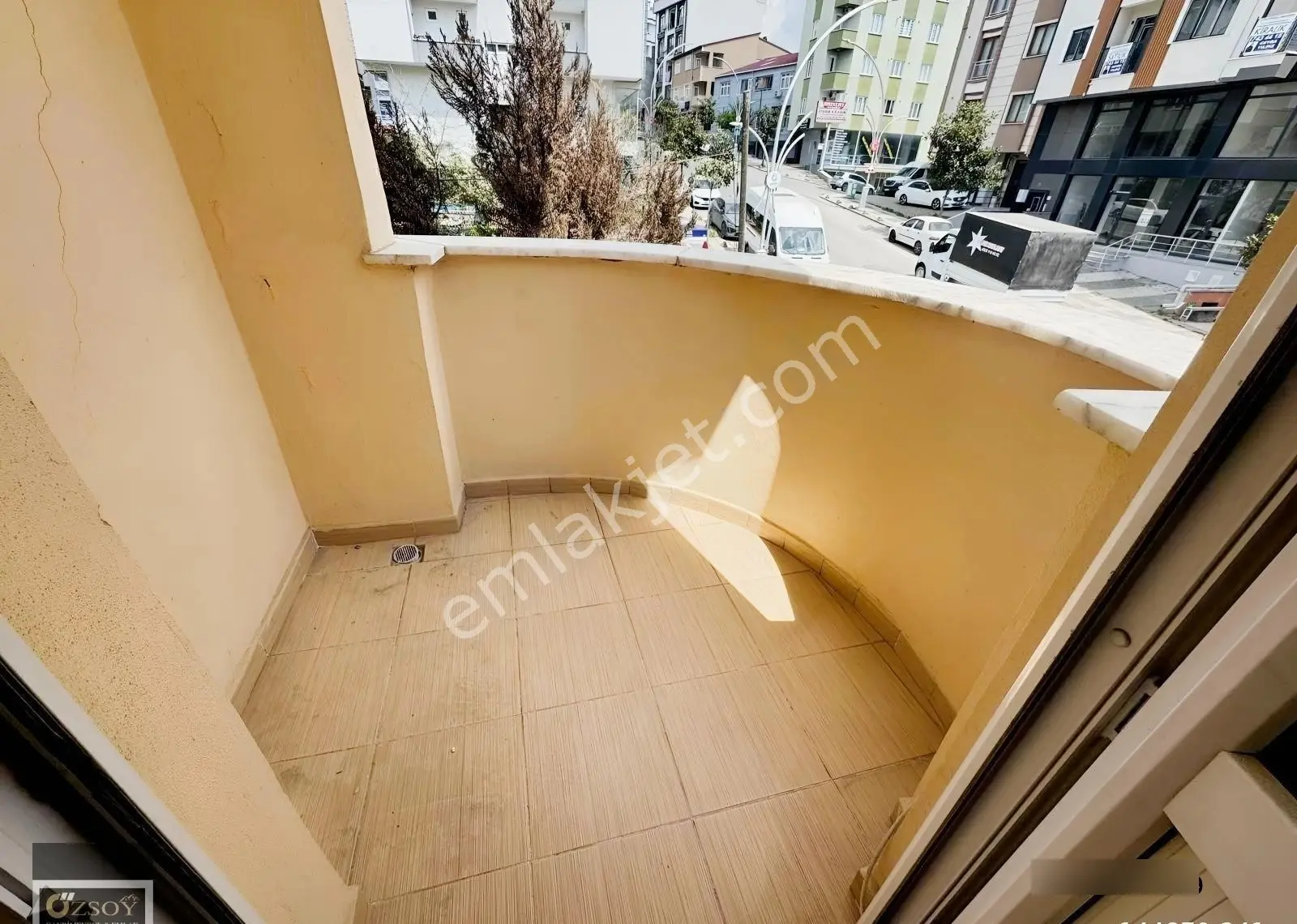 Özgürlük Mah'si İstiklal Caddesinde Kiralık 3+1 - Görsel 3