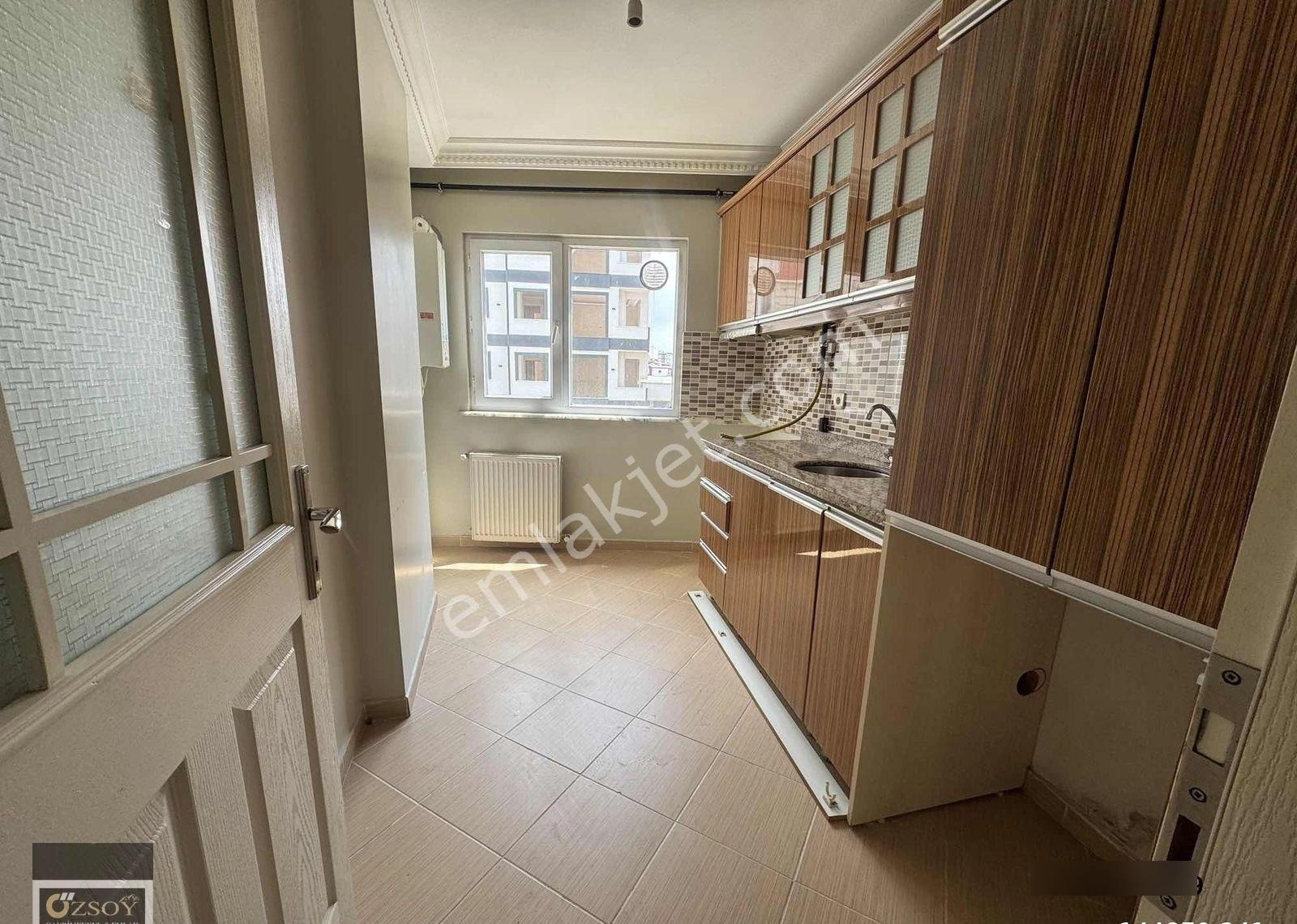 Özgürlük Mah'si İstiklal Caddesinde Kiralık 3+1 - Görsel 20