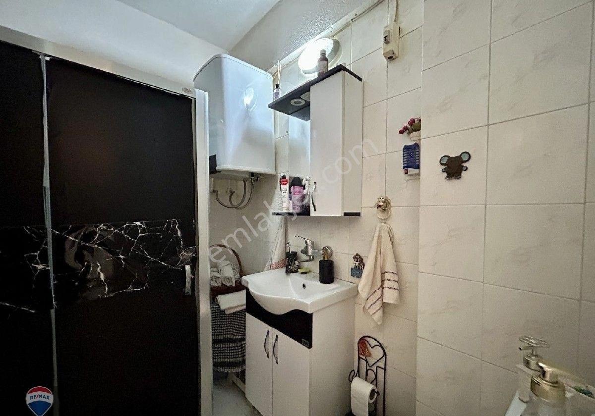 Kuşadası Şehir Merkezinde,kapalı Mutfak,arakat Daire - Görsel 12