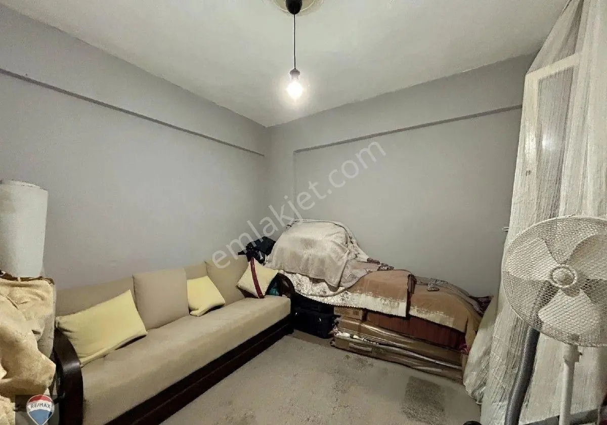 Kuşadası Şehir Merkezinde,kapalı Mutfak,arakat Daire - Görsel 10
