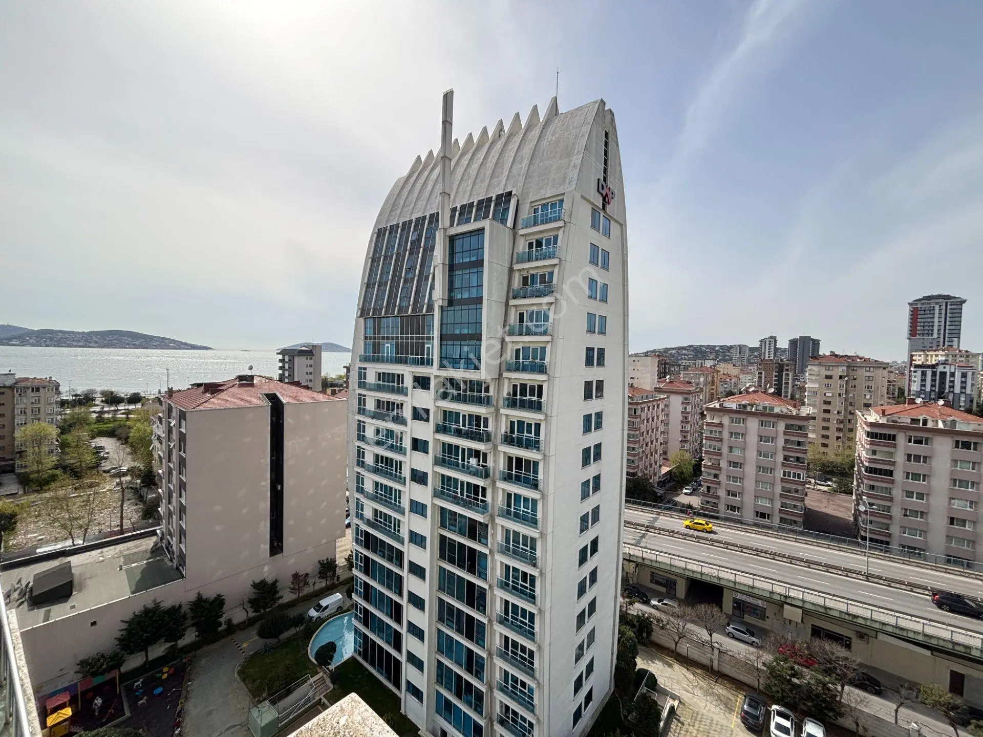 Dap Royal'de 11.kat Deniz Manzaralı Çift Banyo 126m2 Kiralık 3+1 - Görsel 20