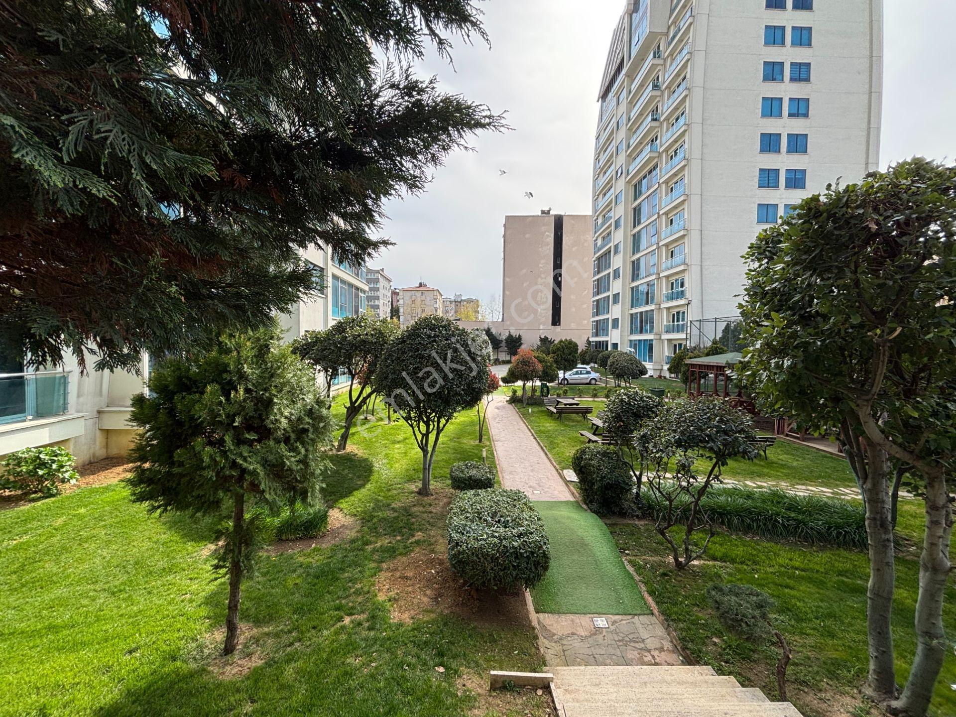 Dap Royal'de 11.kat Deniz Manzaralı Çift Banyo 126m2 Kiralık 3+1 - Görsel 32
