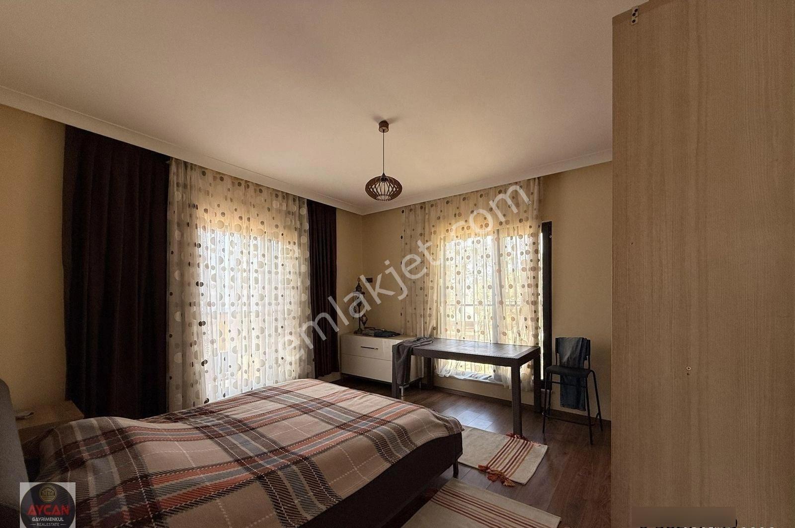 Full Deniz Manzaralı Satılık Bakımlı Villa - Görsel 13