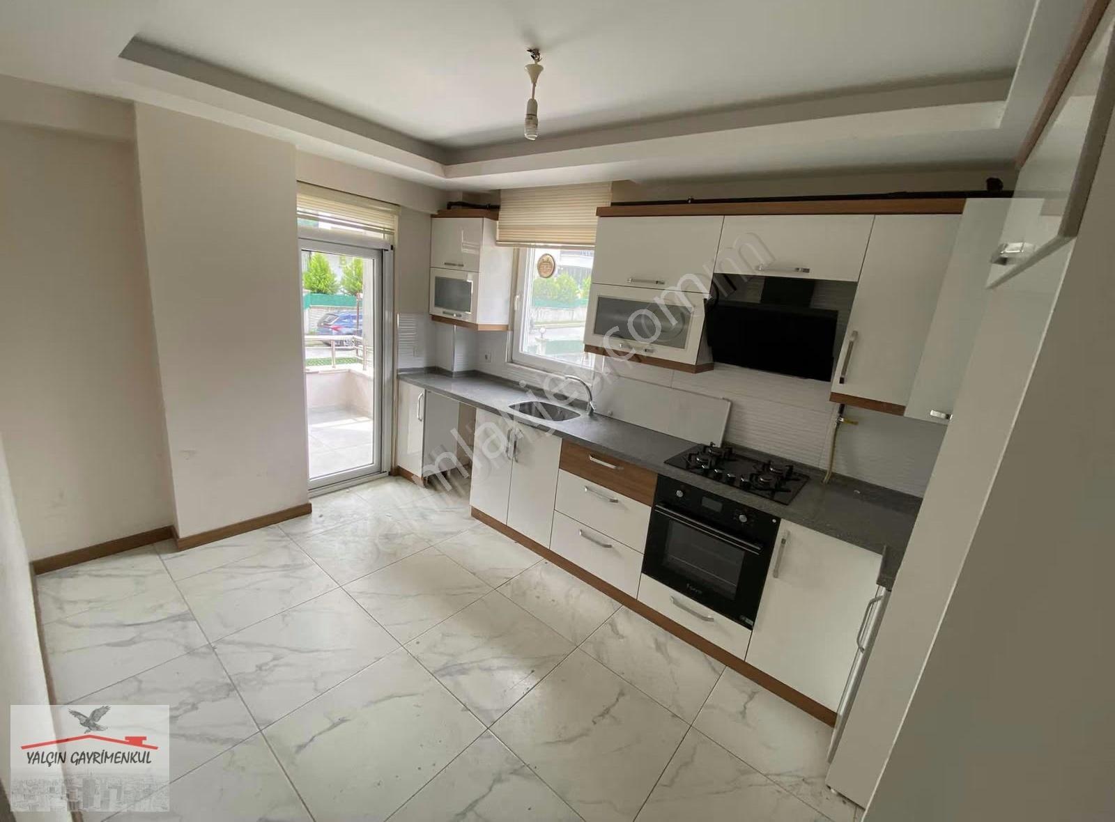 Atakentte Merkezi Konumda Ebeveynli Vestiyerli Kiralık 3+1 Daire - Görsel 25