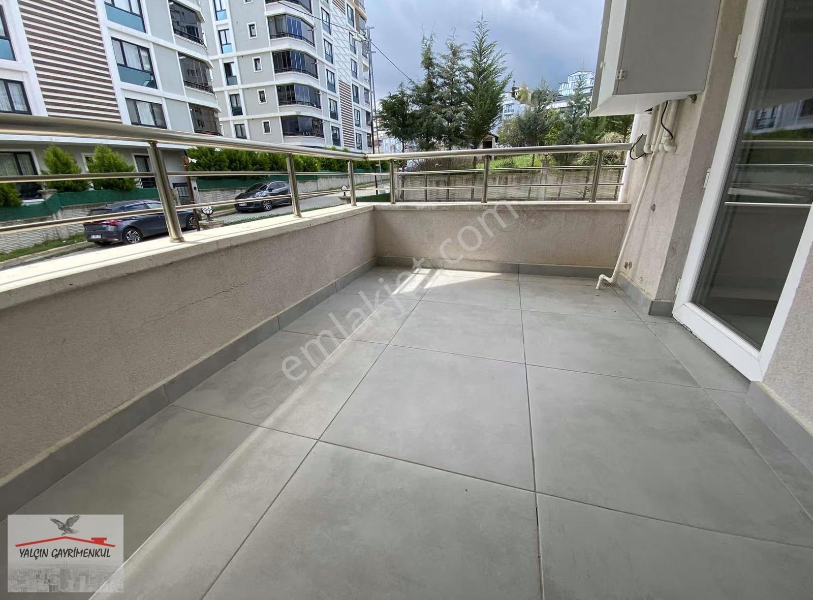 Atakentte Merkezi Konumda Ebeveynli Vestiyerli Kiralık 3+1 Daire - Görsel 6