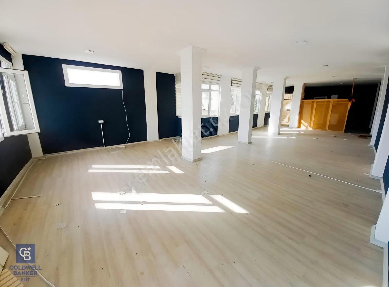 Milas Çarşı Merkezde 150 M² Ofis/büro Pasaj İçinde - Görsel 2
