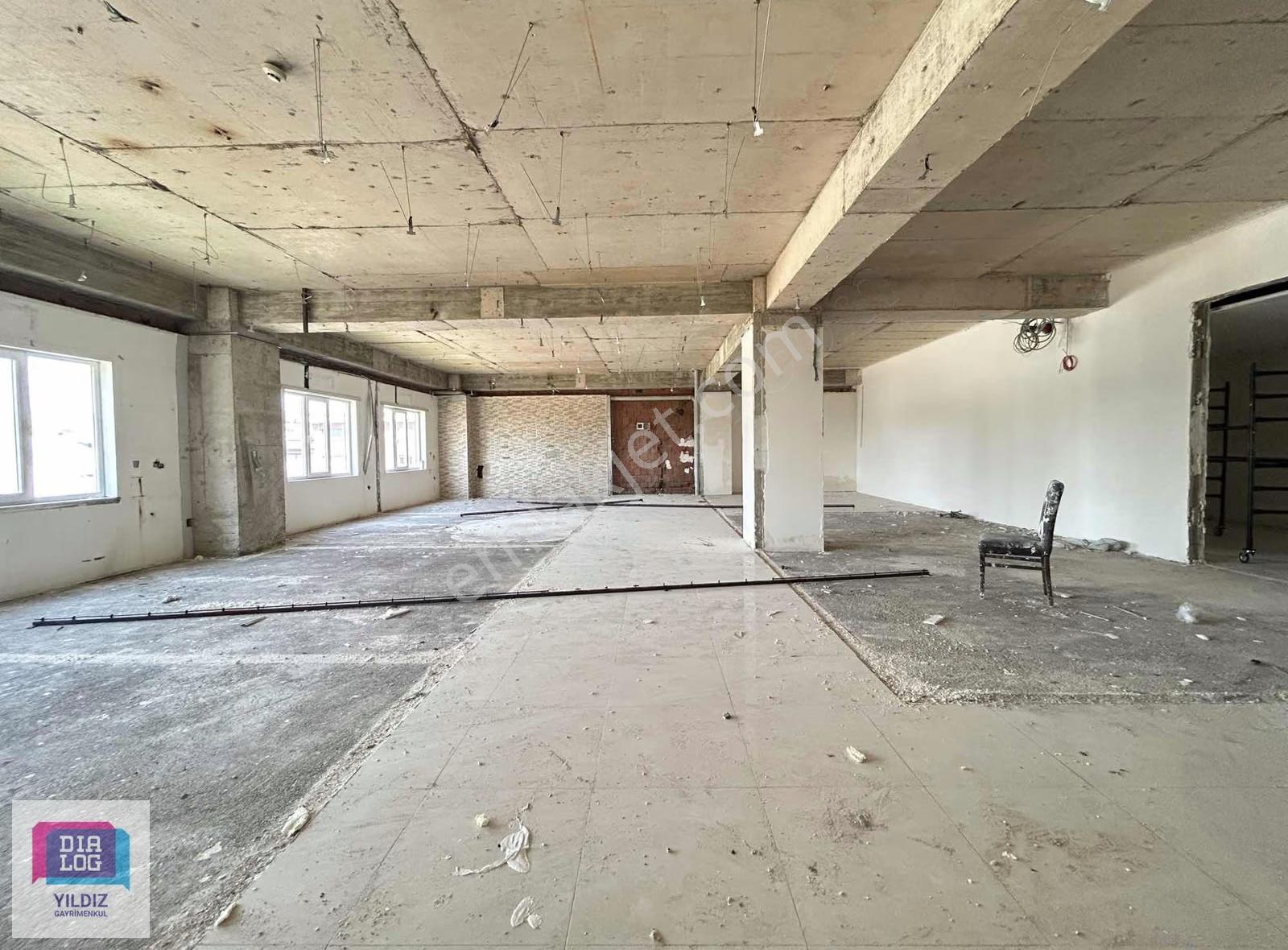 Bademli Kavşağı Gedik Plazada 140 M2 Kiralık Prestijli Ofis - Görsel 11