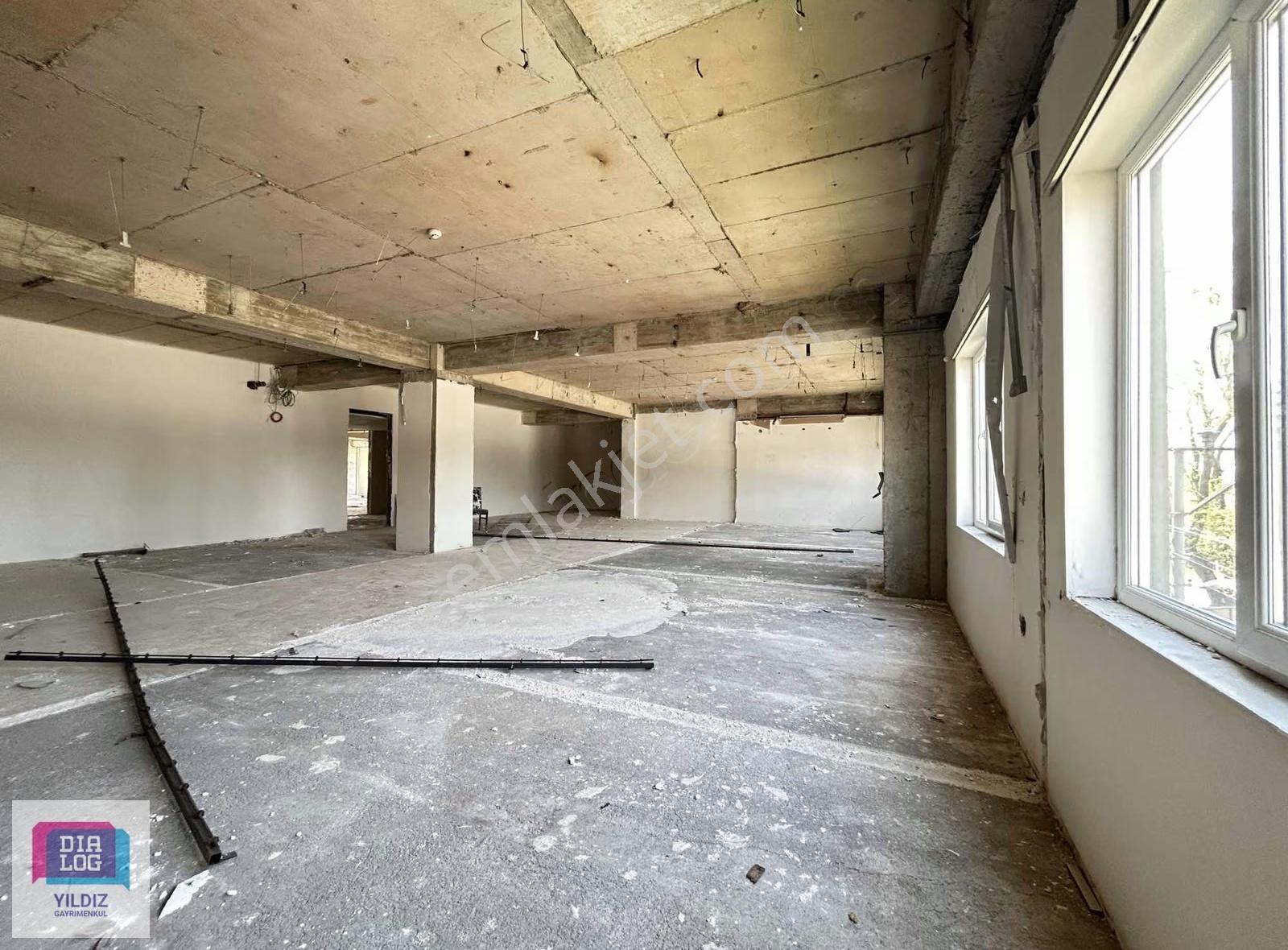 Bademli Kavşağı Gedik Plazada 140 M2 Kiralık Prestijli Ofis - Görsel 4