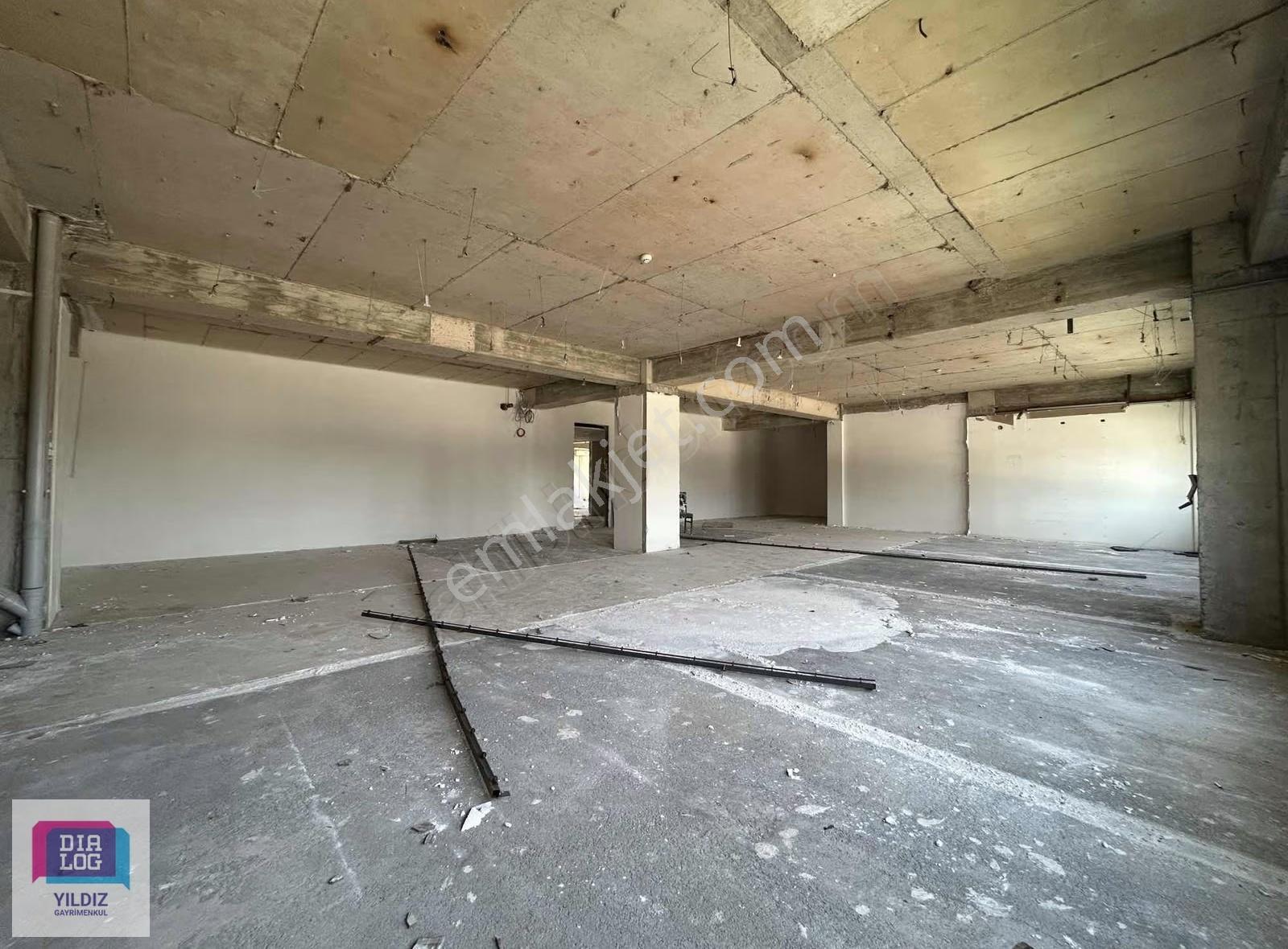 Bademli Kavşağı Gedik Plazada 140 M2 Kiralık Prestijli Ofis - Görsel 7