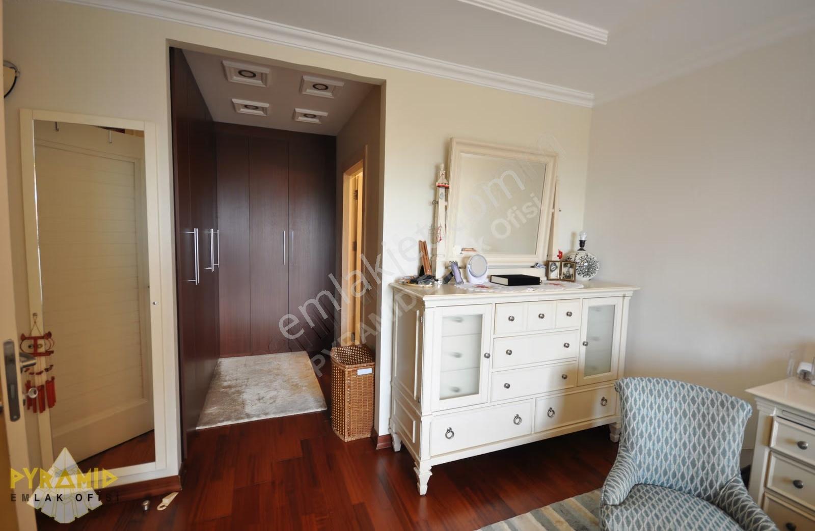 Pyramıd'den Ataköy Konakları D-tipi Ara Kat (174m2) 3+1 Daire - Görsel 24