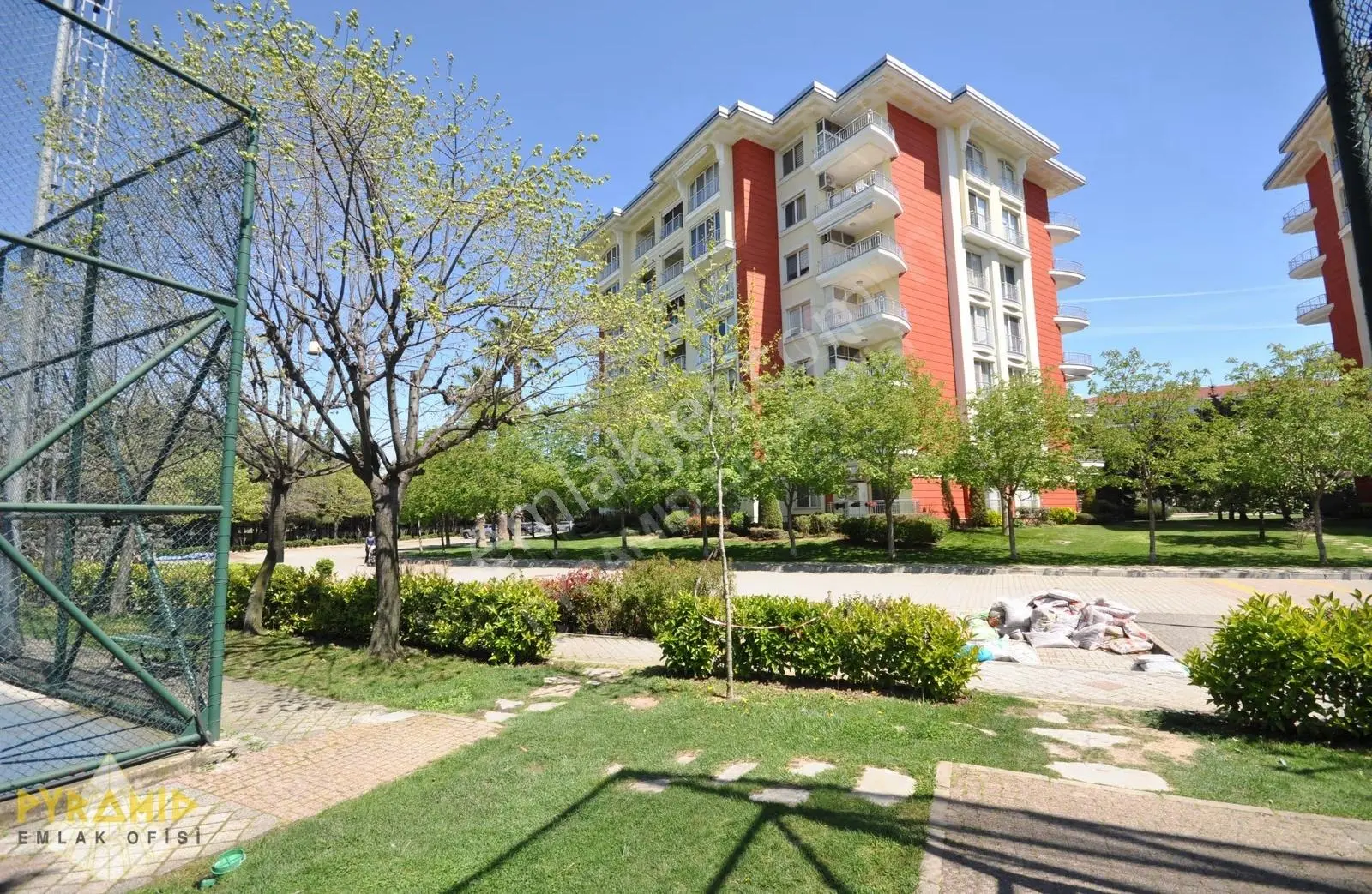 Pyramıd'den Ataköy Konakları D-tipi Ara Kat (174m2) 3+1 Daire - Görsel 32