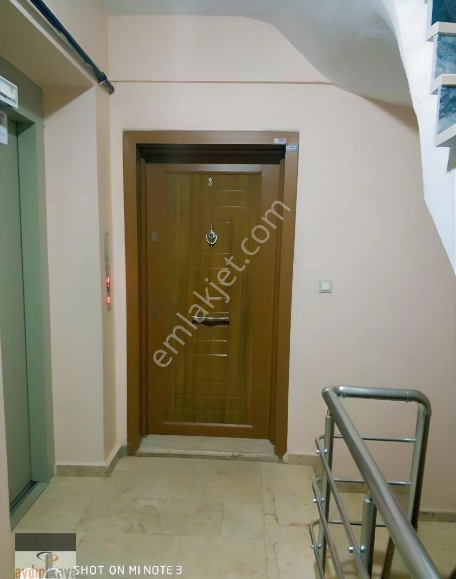 Kumlubel'de Satılık 3+1 Asansörlü Ara Kat Güney Cephe Daire - Görsel 22