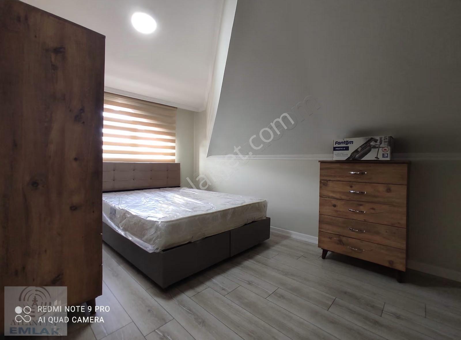 Yatırımlık Kayışdağı Dörtyolda Çift Girişli 4+2 180m2 Eşyalı - Görsel 8