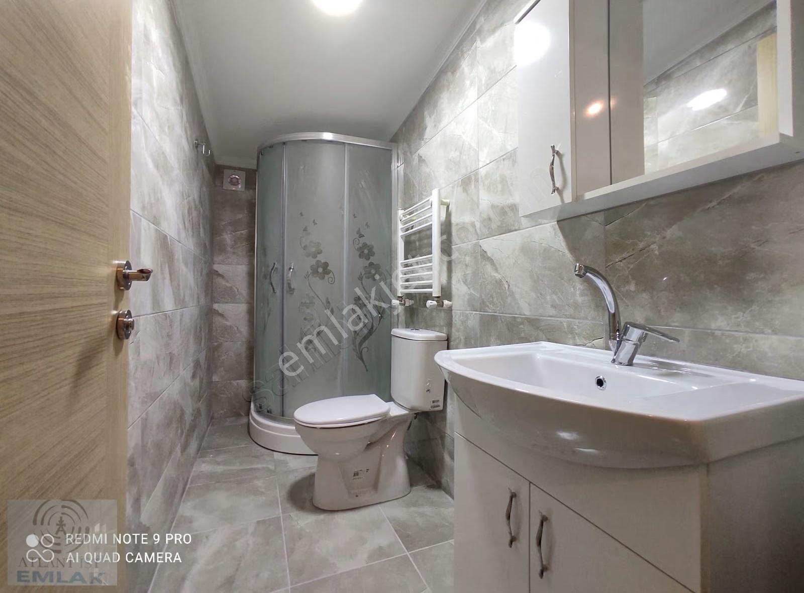 Yatırımlık Kayışdağı Dörtyolda Çift Girişli 4+2 180m2 Eşyalı - Görsel 33