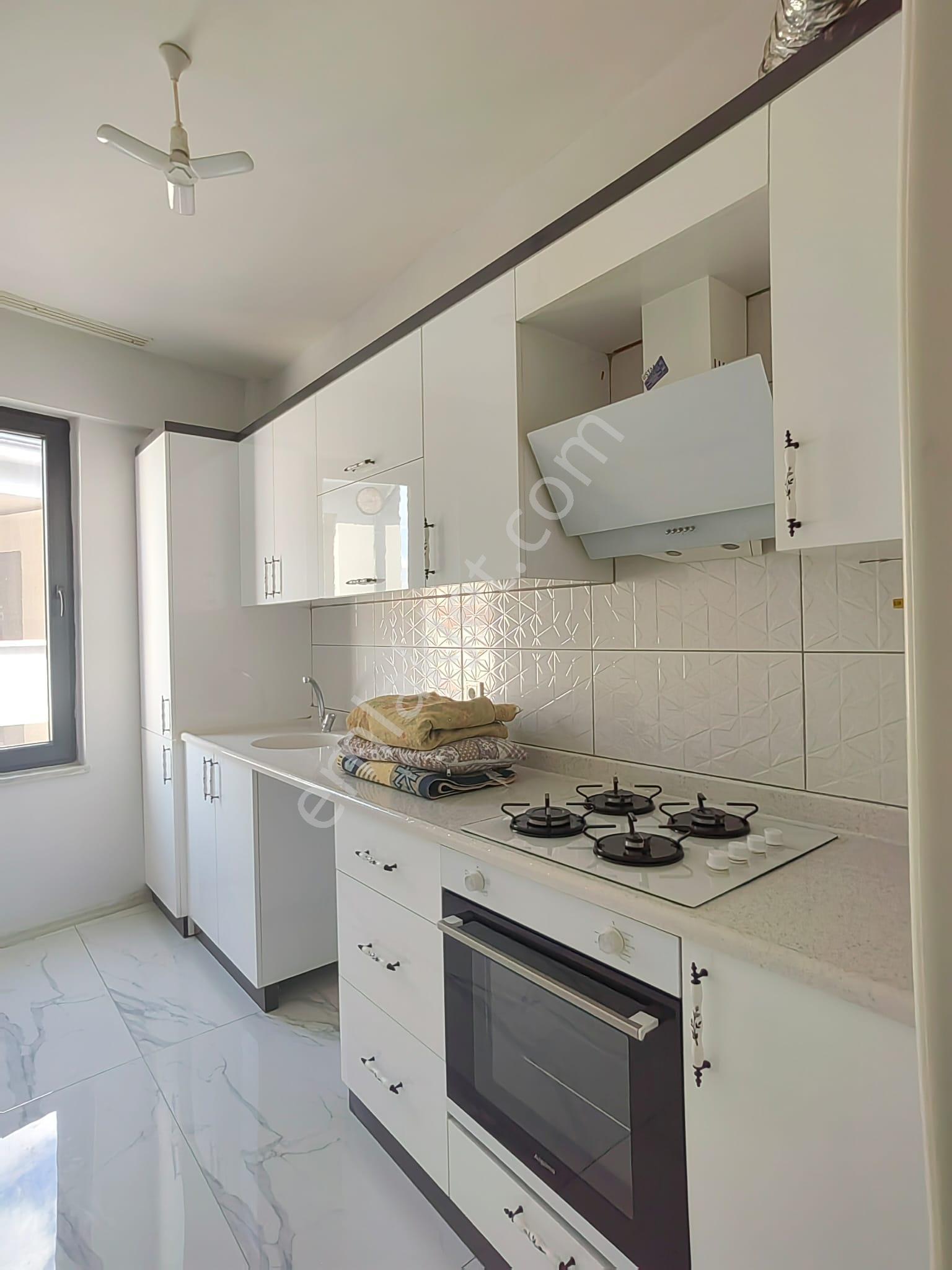 Akçay Emlak'tan Akşehir Meydan Mahallesi Çarşı Merkezde Sıfır Kiralık 2+0 Daire - Görsel 21