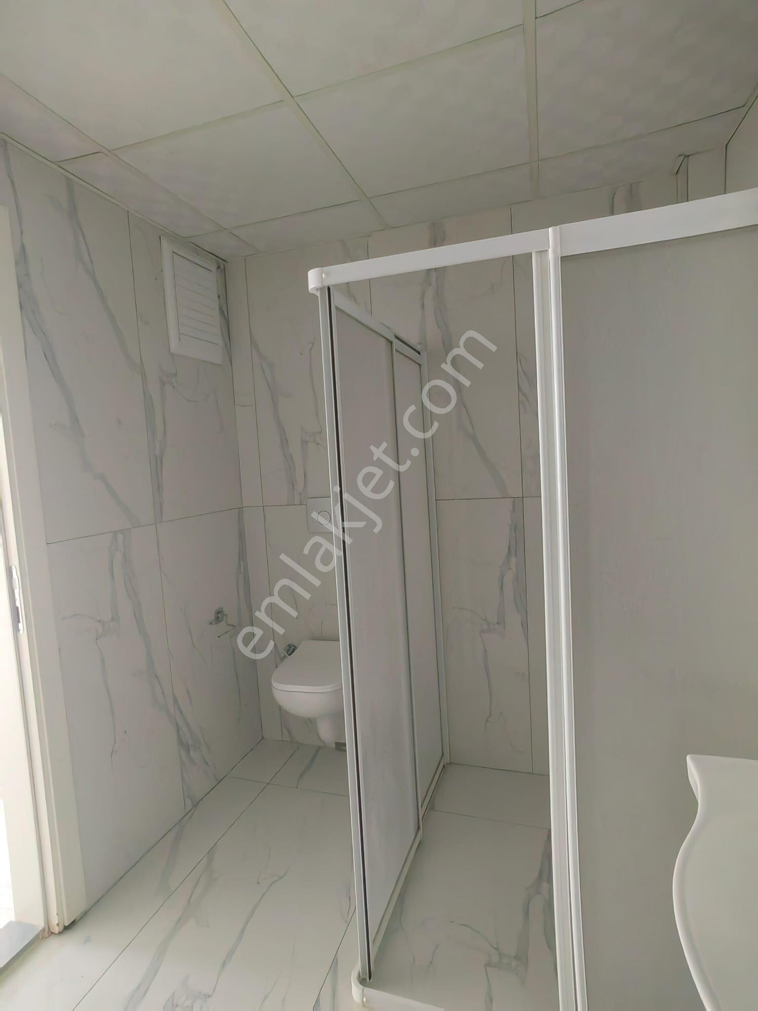 Akçay Emlak'tan Akşehir Meydan Mahallesi Çarşı Merkezde Sıfır Kiralık 2+0 Daire - Görsel 13