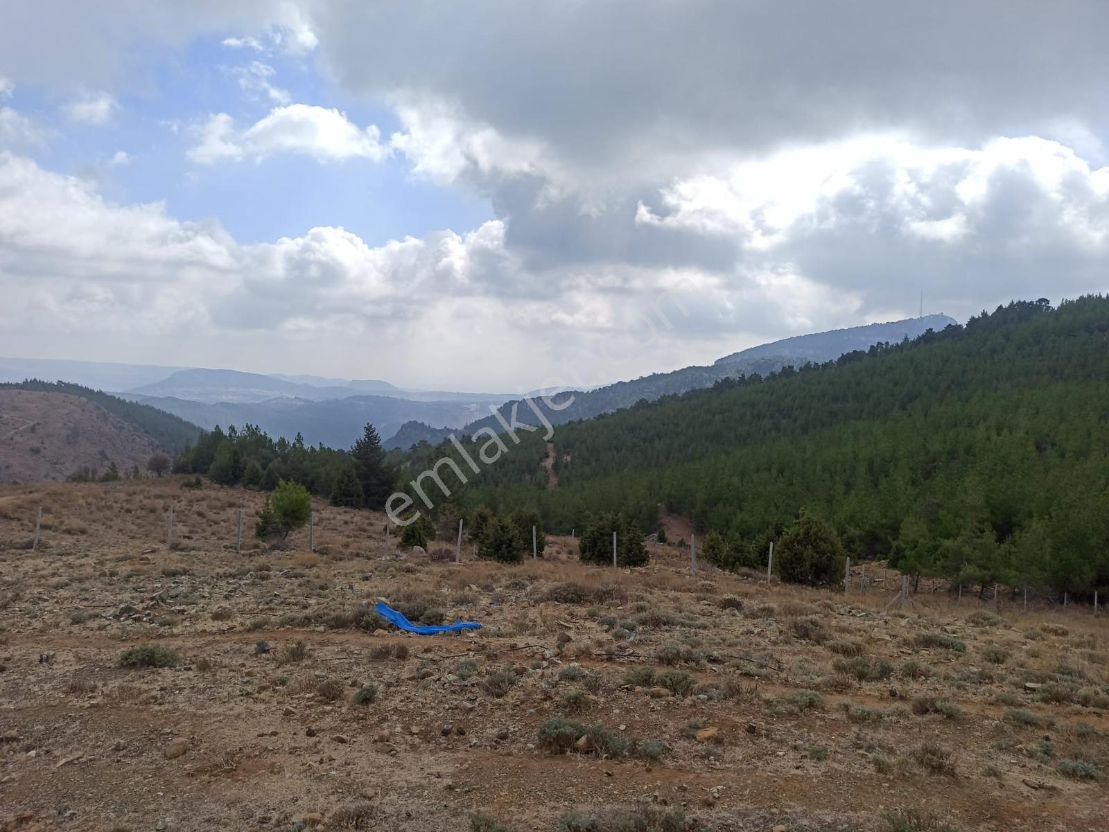 Mükemmel Konumlu Yaylalık 3540m2 Arazi Deniz Ve Mersin Manzaralı - Görsel 2