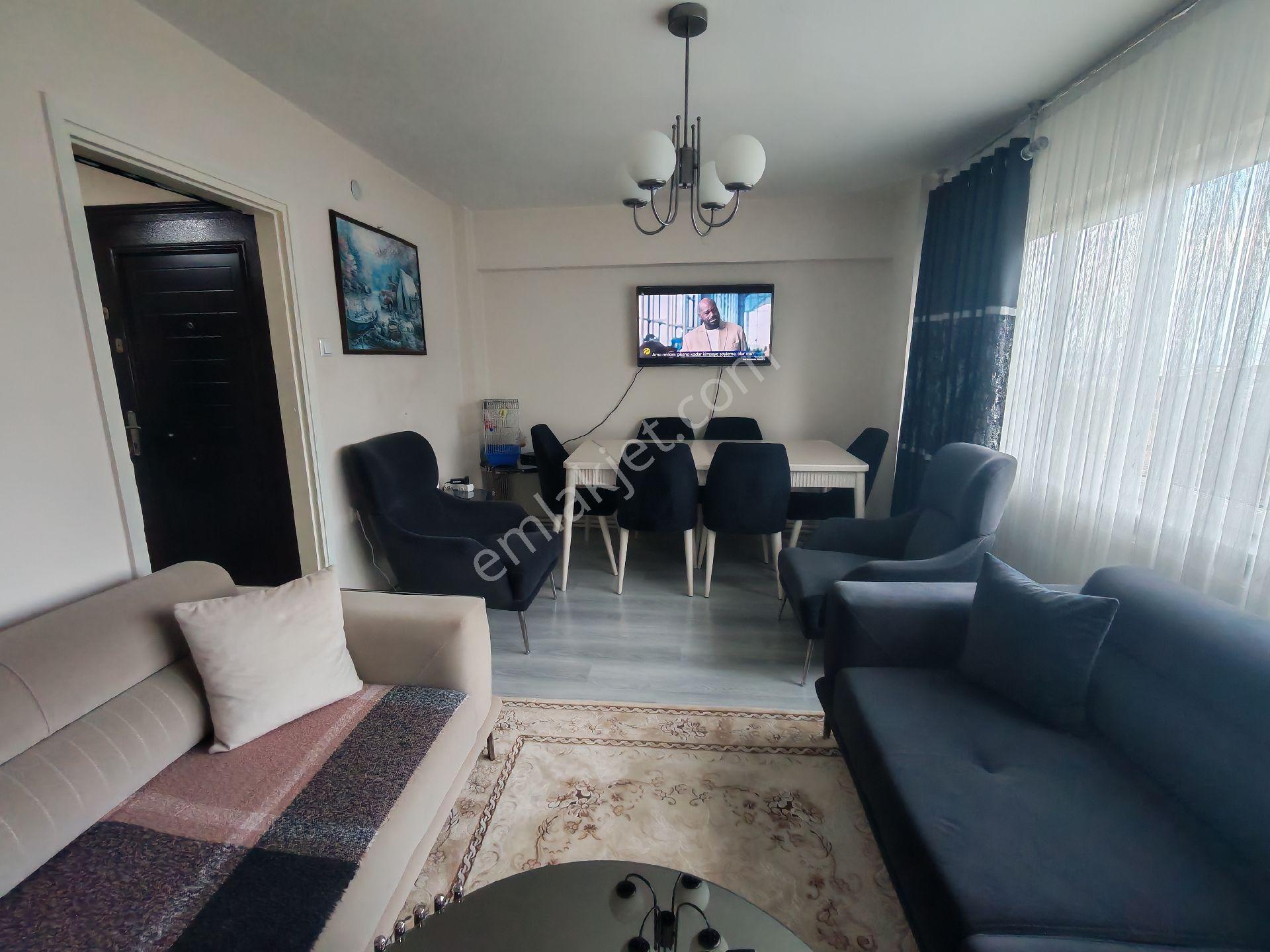 Barış Gayrimenkul'den Namazgah'ta 2+1 Manzaralı Daire.