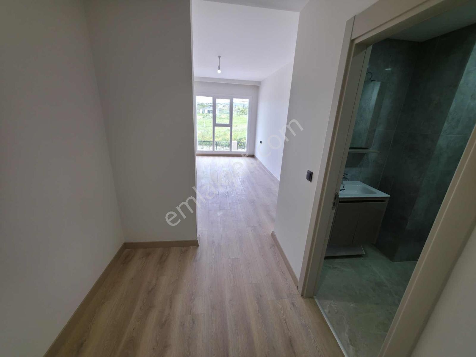 Büyükçekmece Deniz Manzaralı Sıfır 3+1 Daire - Görsel 13