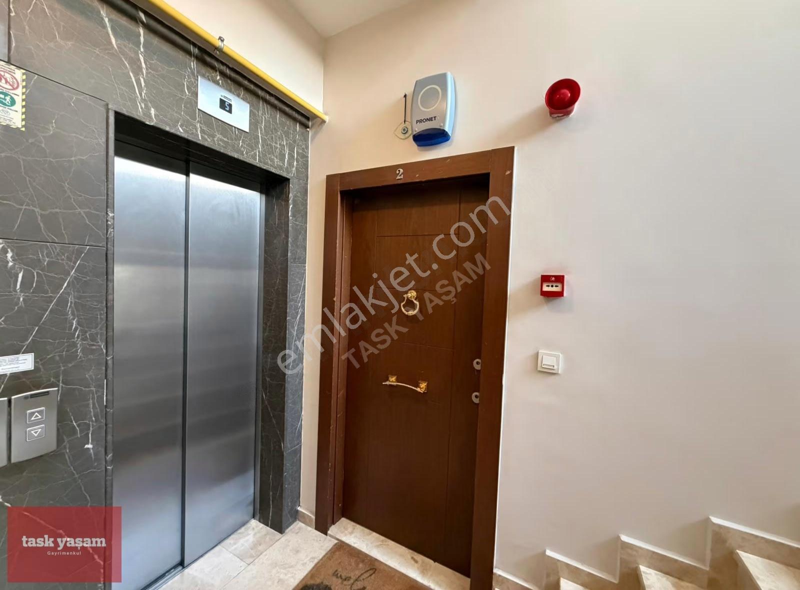 Bağdat Caddesine 2.binada 165m2 Fırsat Kiralık 3+1 Daire - Görsel 21