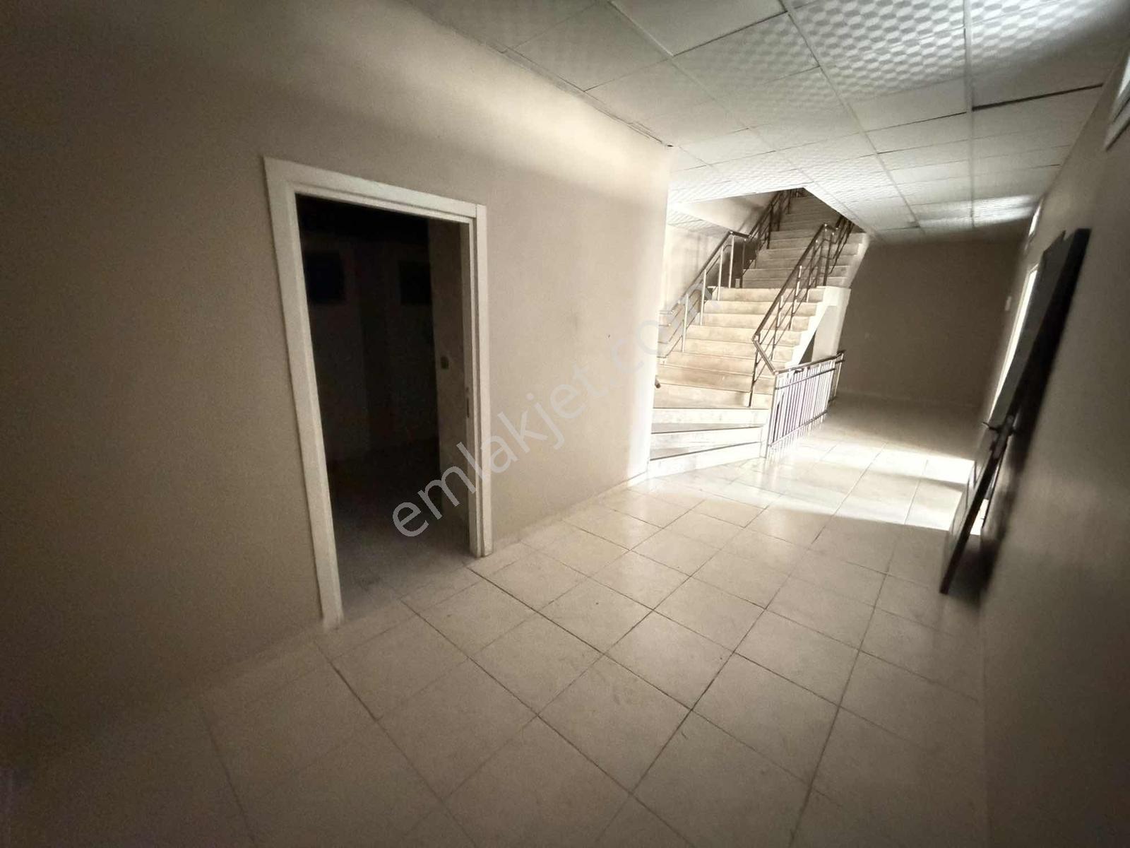Çarşı Merkez İbis Hotel Arkası Her İşe Uygun İşyeri Kiralık - Görsel 7