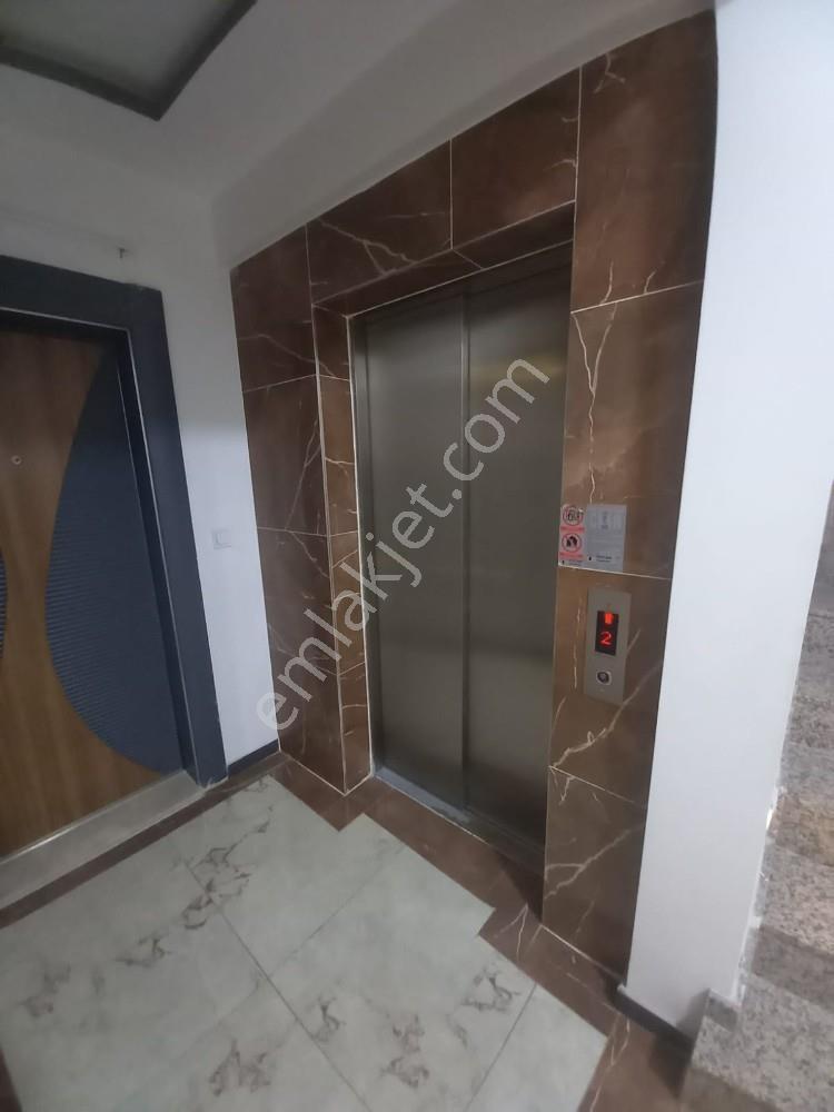 Hürriyet Mahallesinde Full Eşyalı 1+1 Kiralık Daire - Görsel 20