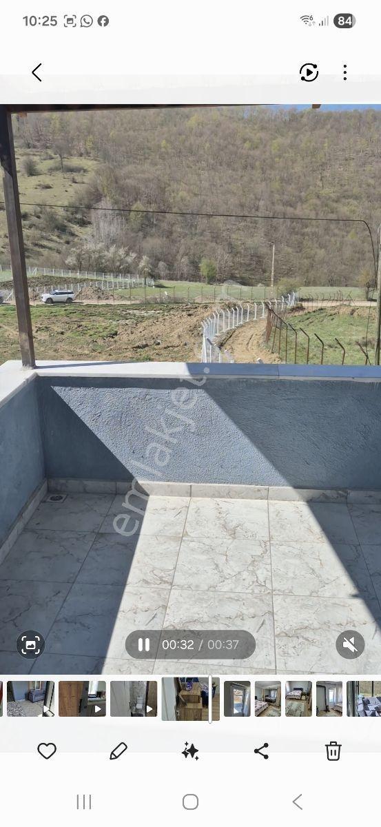 Çakallı Kazancı Mahallesi'nde 4 Dönüm Tarla İçinde Lüks Ev - Görsel 17