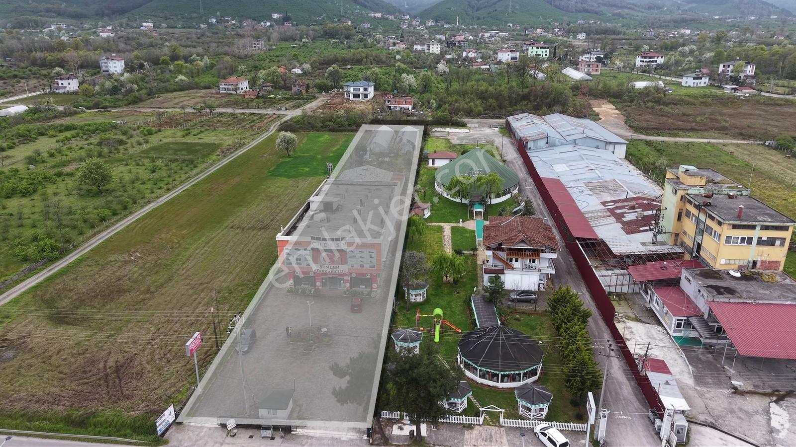 Karadeniz Sahil Yolu'nda, Tır Girişine Uygun, Geniş Fabrika - Görsel 9