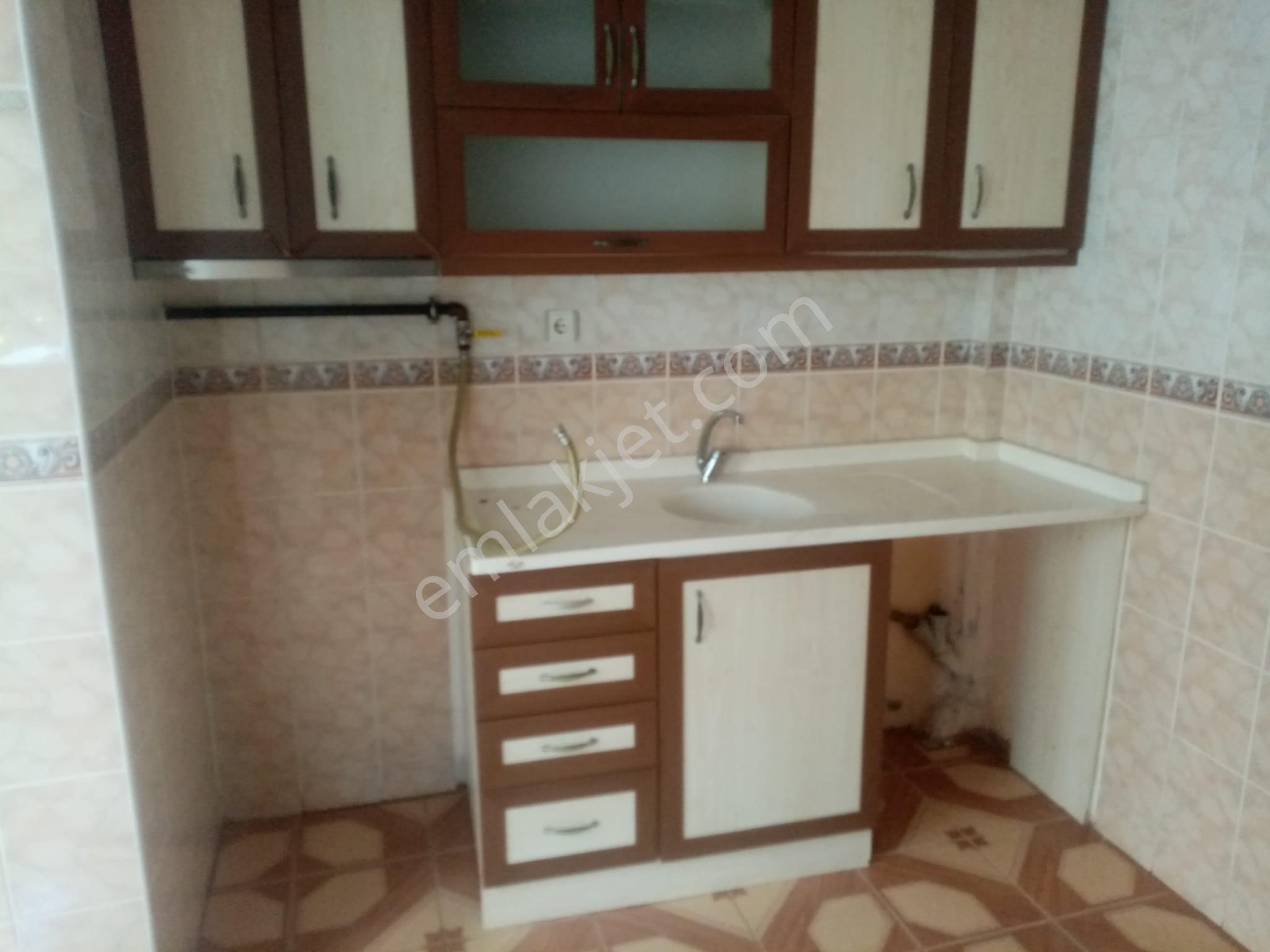 Balıkesir Altıeylül 2.gündoğan Mah.demirdağ Emlaktan Kiralık 2+1 Daire.