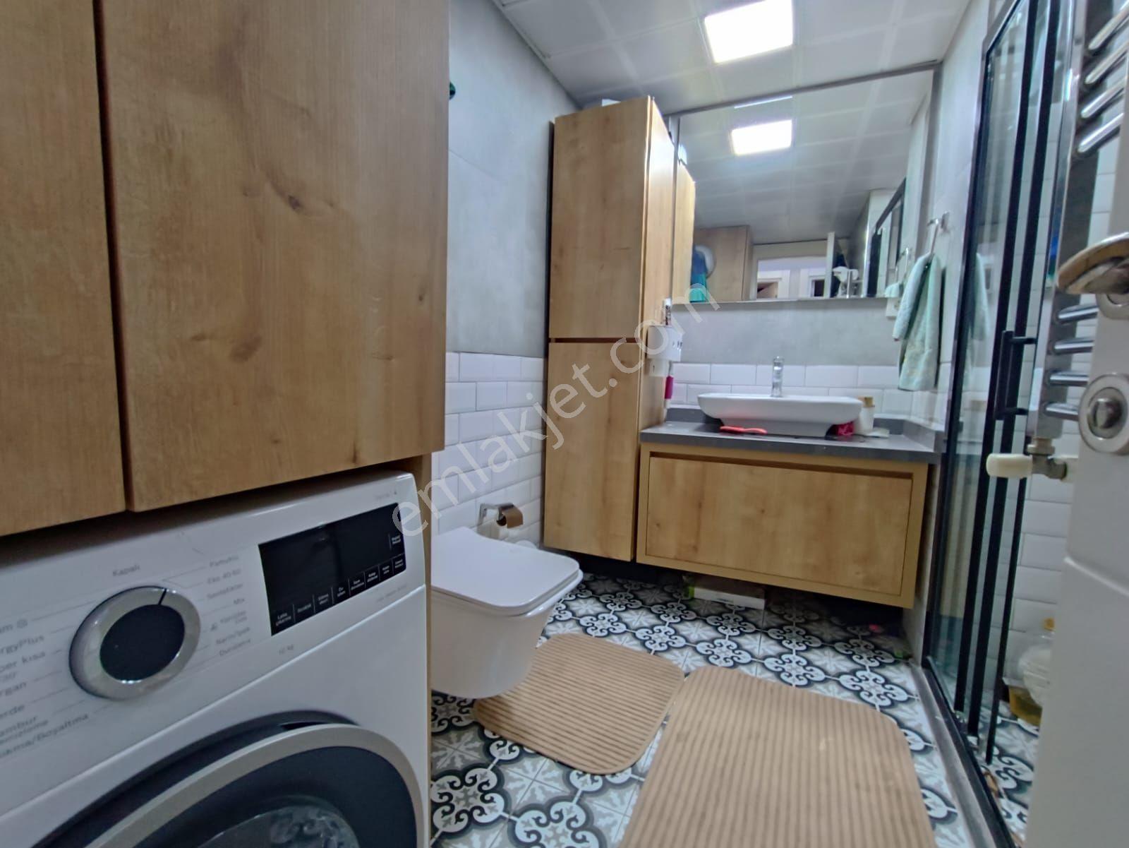 Balçova Sevgiyolu Yakını 3+1 Arakat Bakımlı Kiralık Daire - Görsel 29