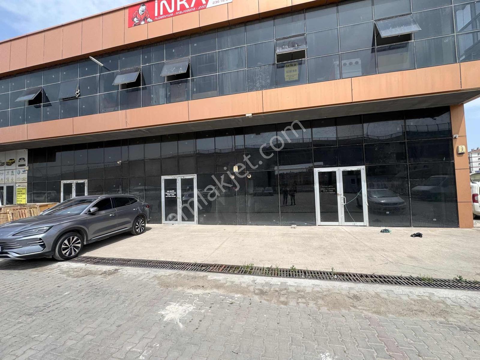Sincan Osb Ardıç Plazada 140 M² / Satılık & Kiralık Dükkanlar - Görsel 15