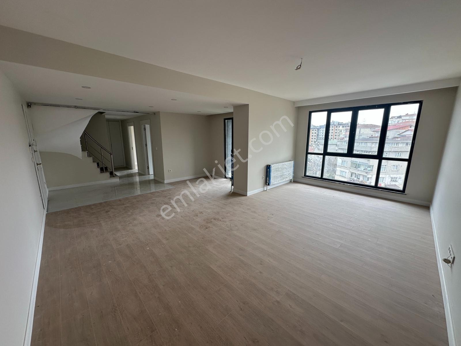 Envarev Çengelköy Satış Ve Kiralama Ofisinden Kiralık 4+1 Daire - Görsel 8