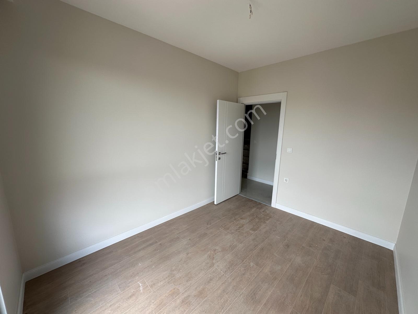 Envarev Çengelköy Satış Ve Kiralama Ofisinden Kiralık 4+1 Daire - Görsel 18