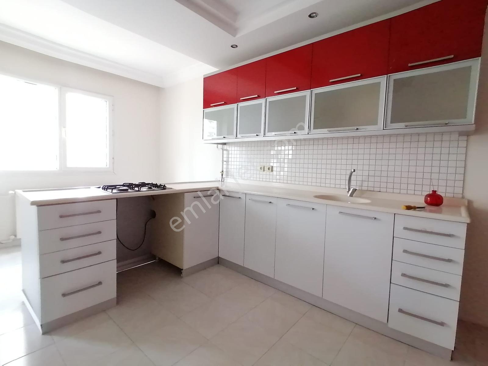 Emfadan Güzelyalı Mah.havuzlu Palmiye Sitesi D.gazlı 4+1 Daire - Görsel 4