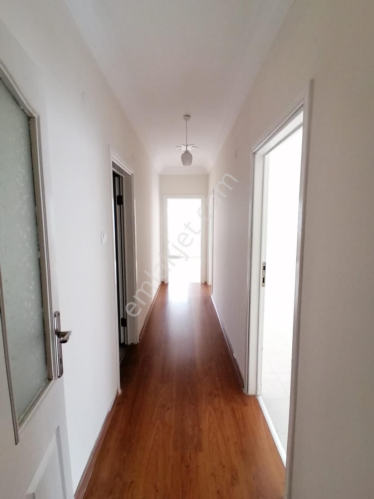 Emfadan Güzelyalı Mah.havuzlu Palmiye Sitesi D.gazlı 4+1 Daire - Görsel 15