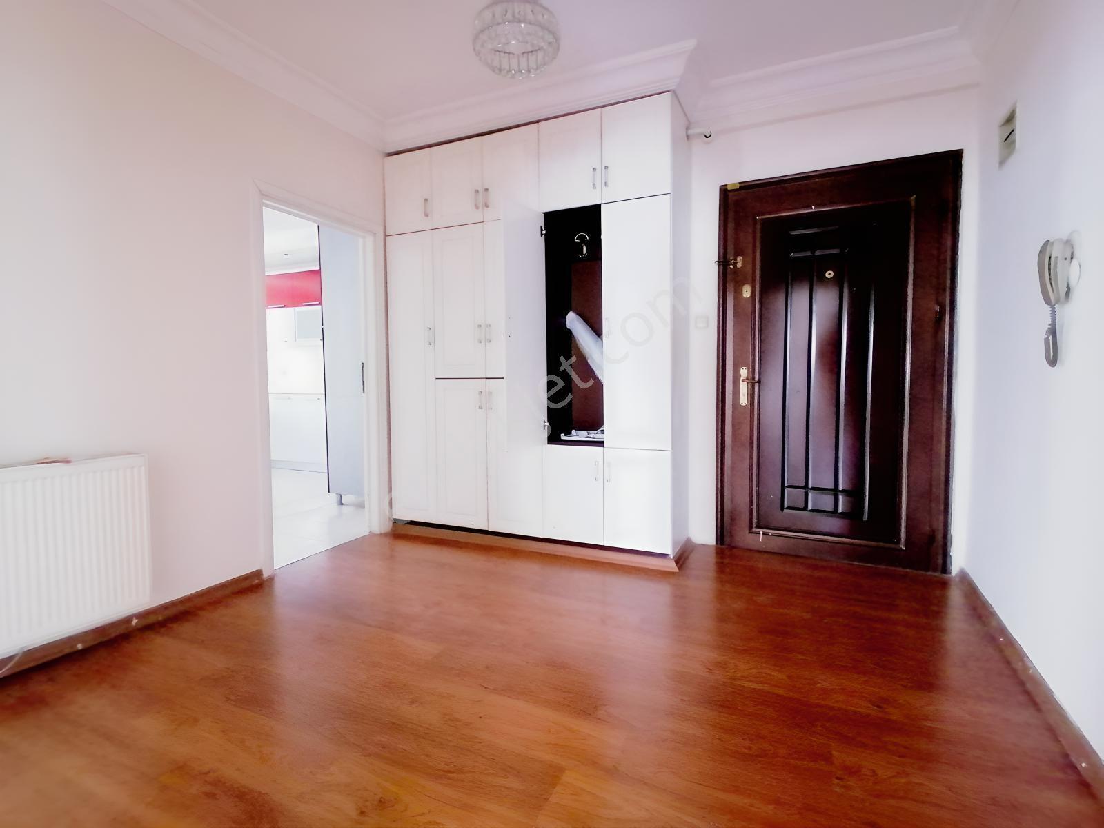 Emfadan Güzelyalı Mah.havuzlu Palmiye Sitesi D.gazlı 4+1 Daire - Görsel 18