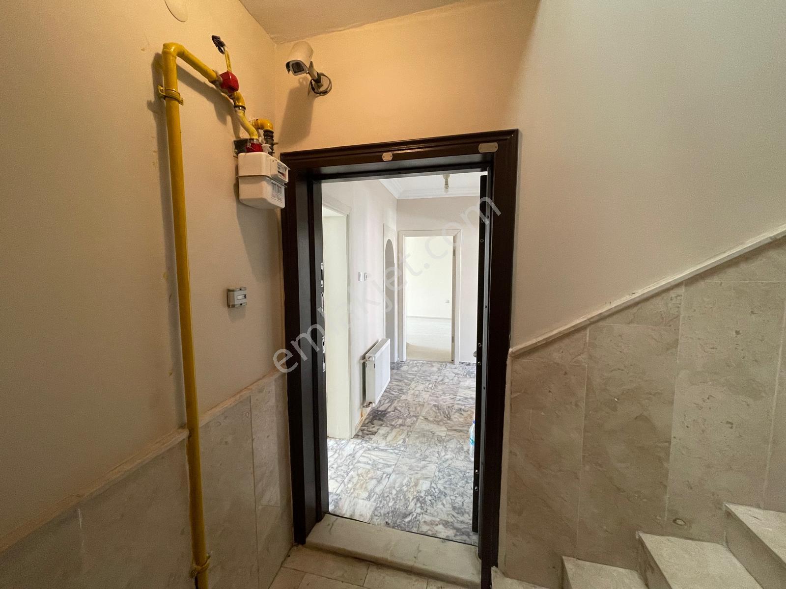 Merkezi Konumda Güney Cephe Kombili 3+1 Temiz Daire - Görsel 32