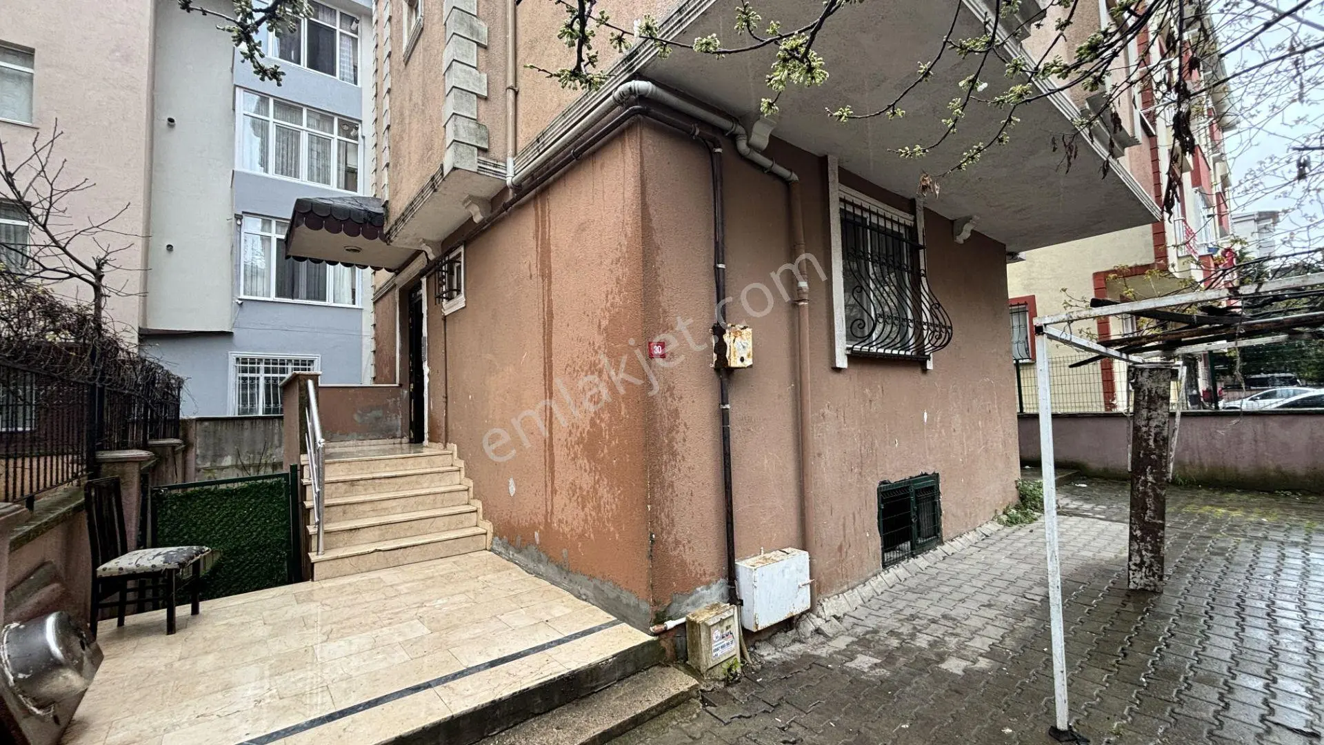 Ümraniye Esenşehirde Metroya Yakın Eşyalı 1+1 Kiralık Daire - Görsel 5