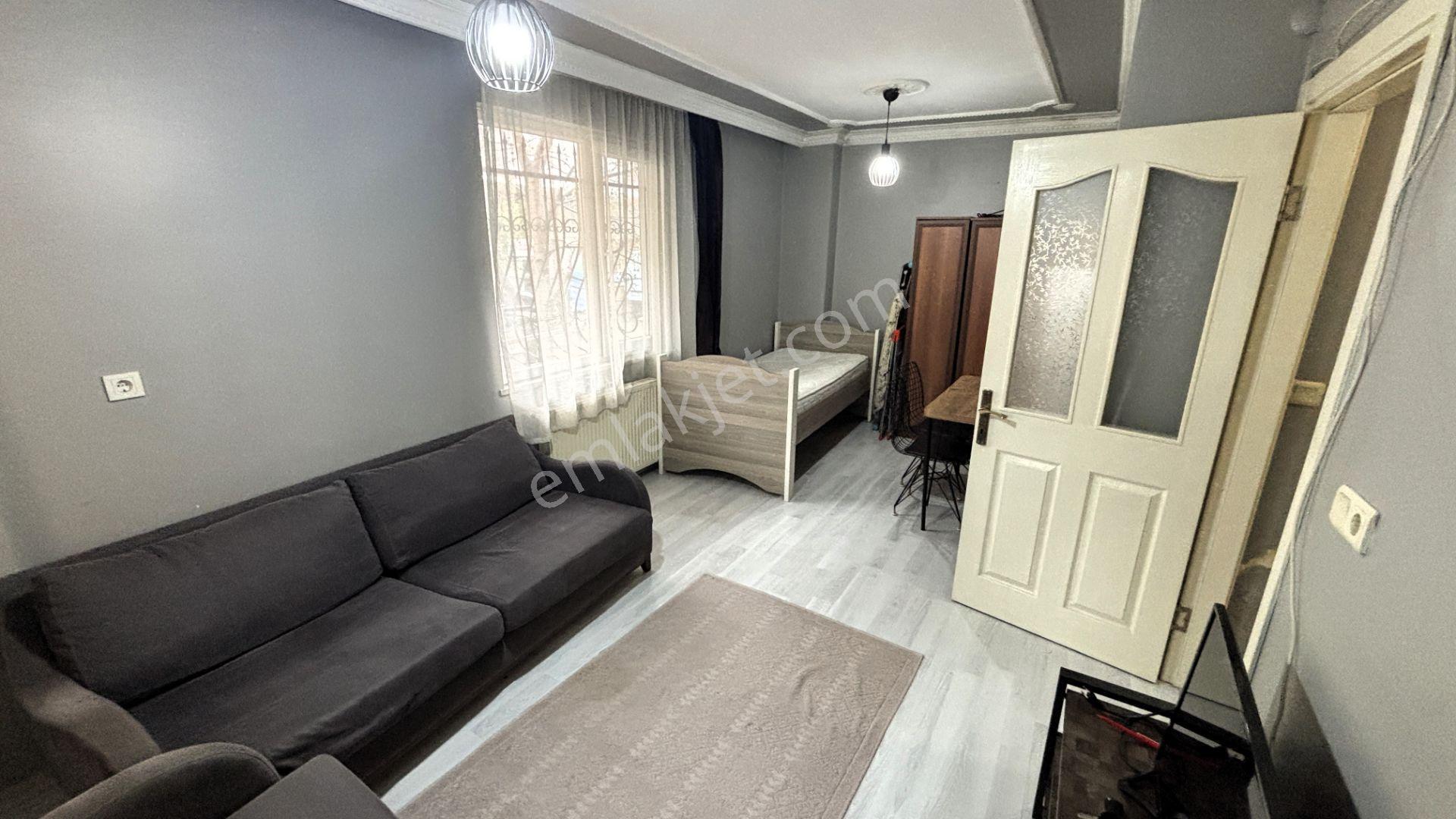 Ümraniye Esenşehirde Metroya Yakın Eşyalı 1+1 Kiralık Daire - Görsel 10