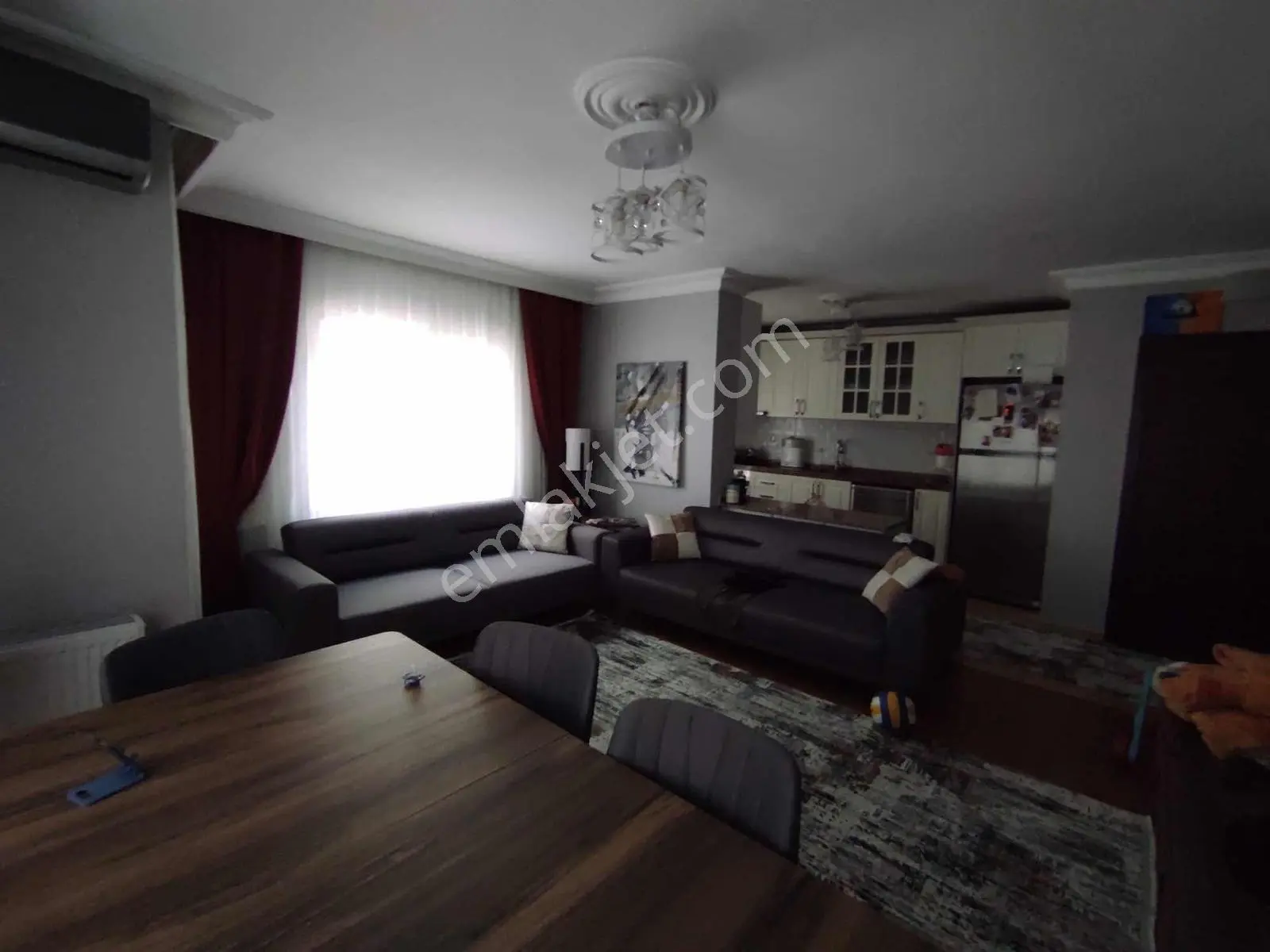 Çakmak Mah Ara Kat 2+1 Satılık 85 M2 Daire
