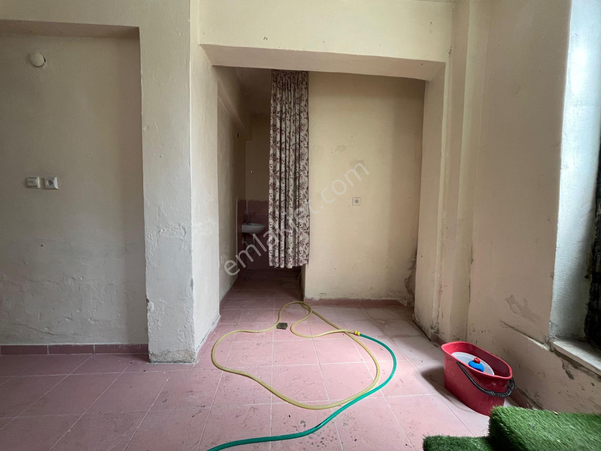 Esenler Fatih Mah Türkiye Emlak 35m² Kiralık Dükkan - Görsel 5