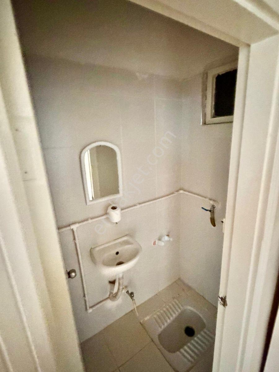 Benliler'den Basın Cadde'ye Yakın 3+1 Katta Full Eşyalı Daire - Görsel 12