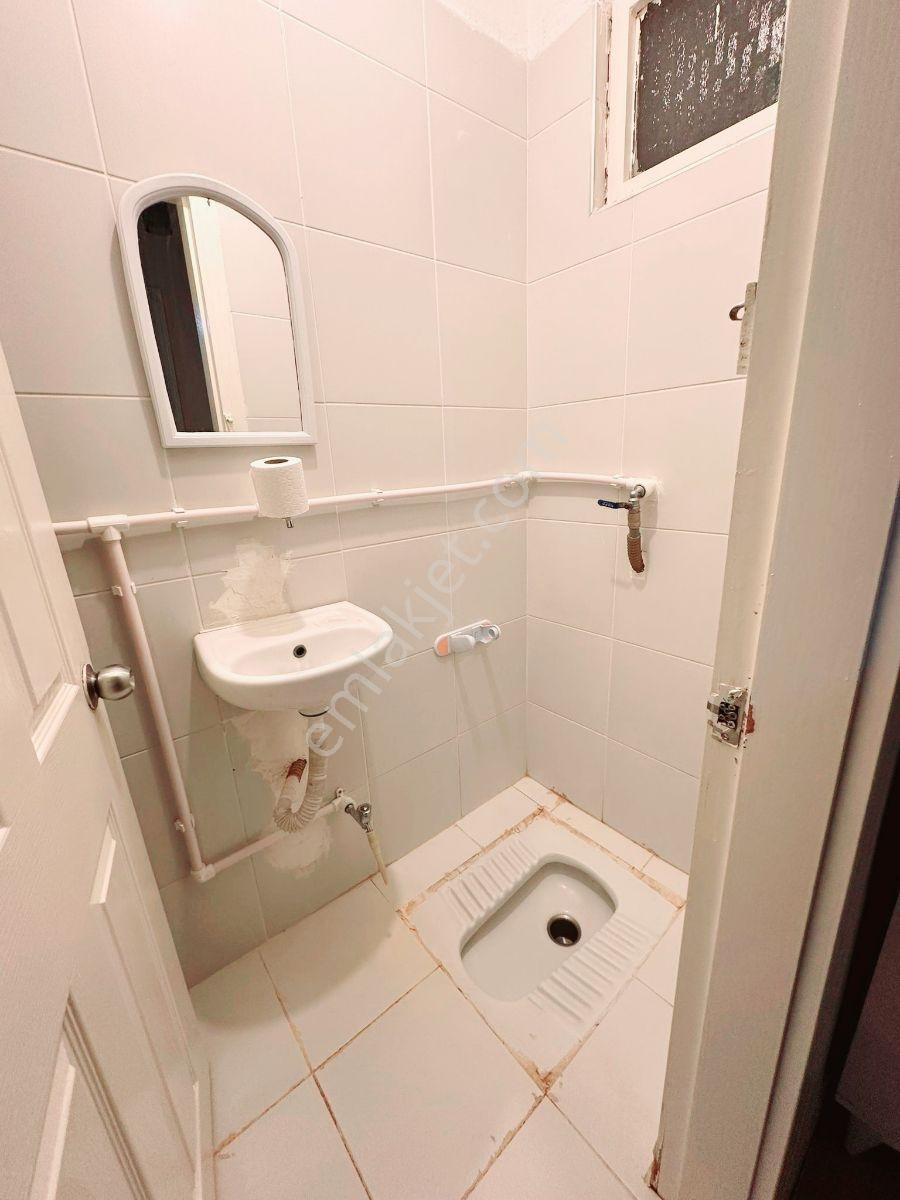 Benliler'den Basın Cadde'ye Yakın 3+1 Katta Full Eşyalı Daire - Görsel 4
