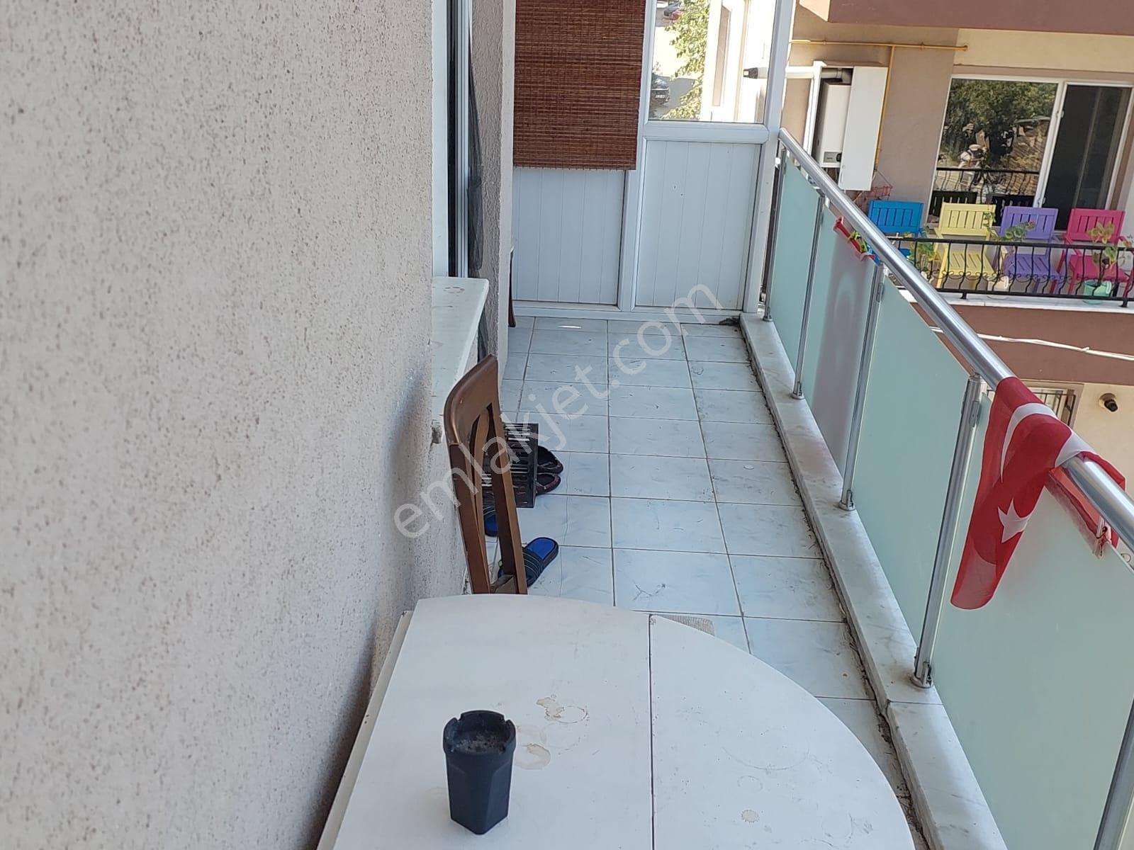 Değirmendere Sahilde Denize Sıfır Kiralık Eşyalı Daire - Görsel 7