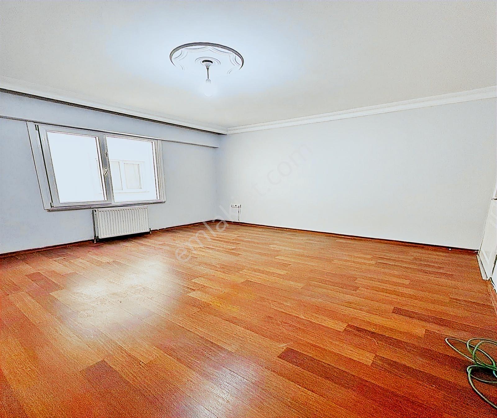 Kıraç Osmangazi Mah. Vatan Caddesinde 2.kat Balkonlu 2.680.000 Tl - Görsel 9