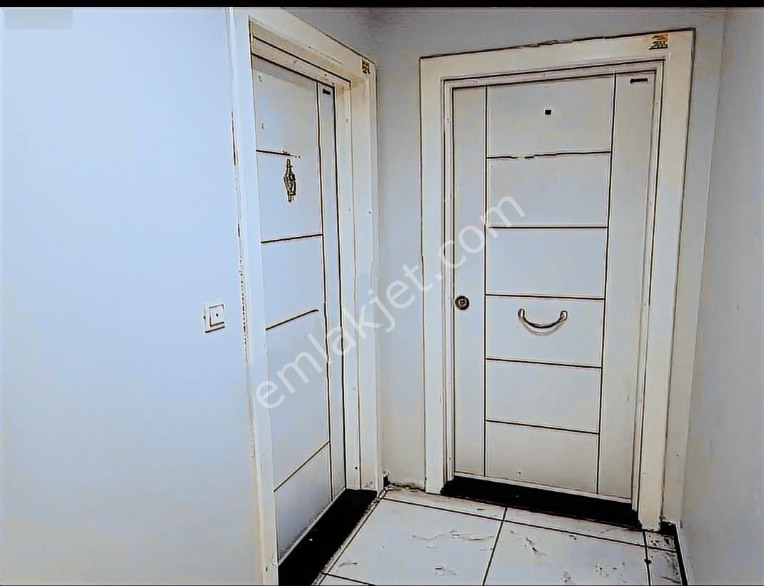 Esenyurt Meydanda Gediz İş Merkezinde Satılık Ofis -remax Hedef - Görsel 12